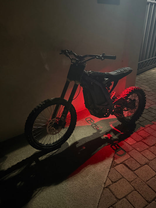 Rear rock light