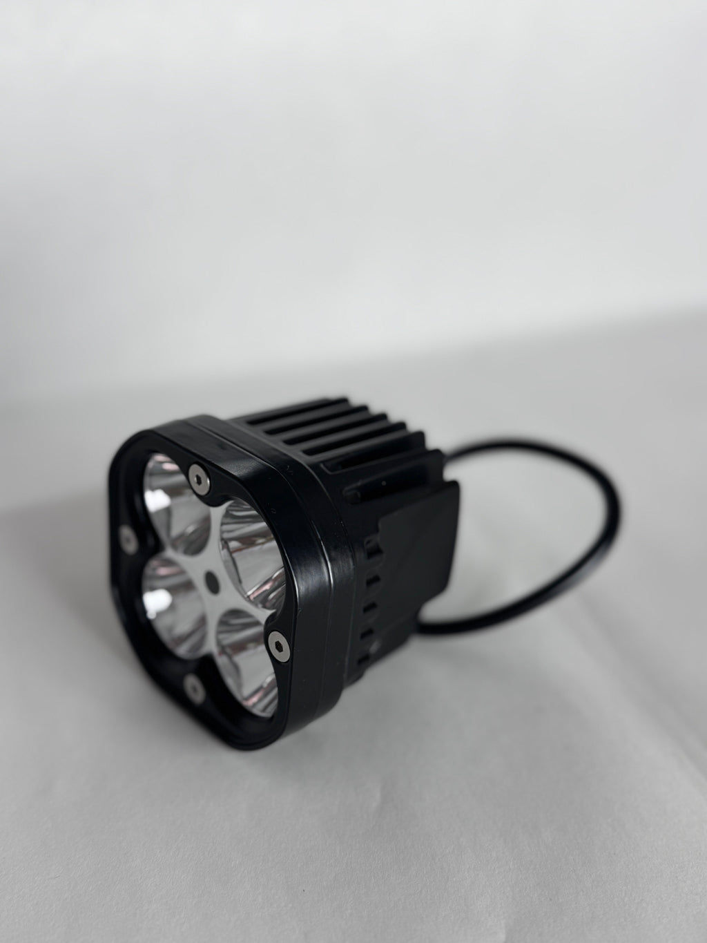 ultra bee baja light - Plug N Play